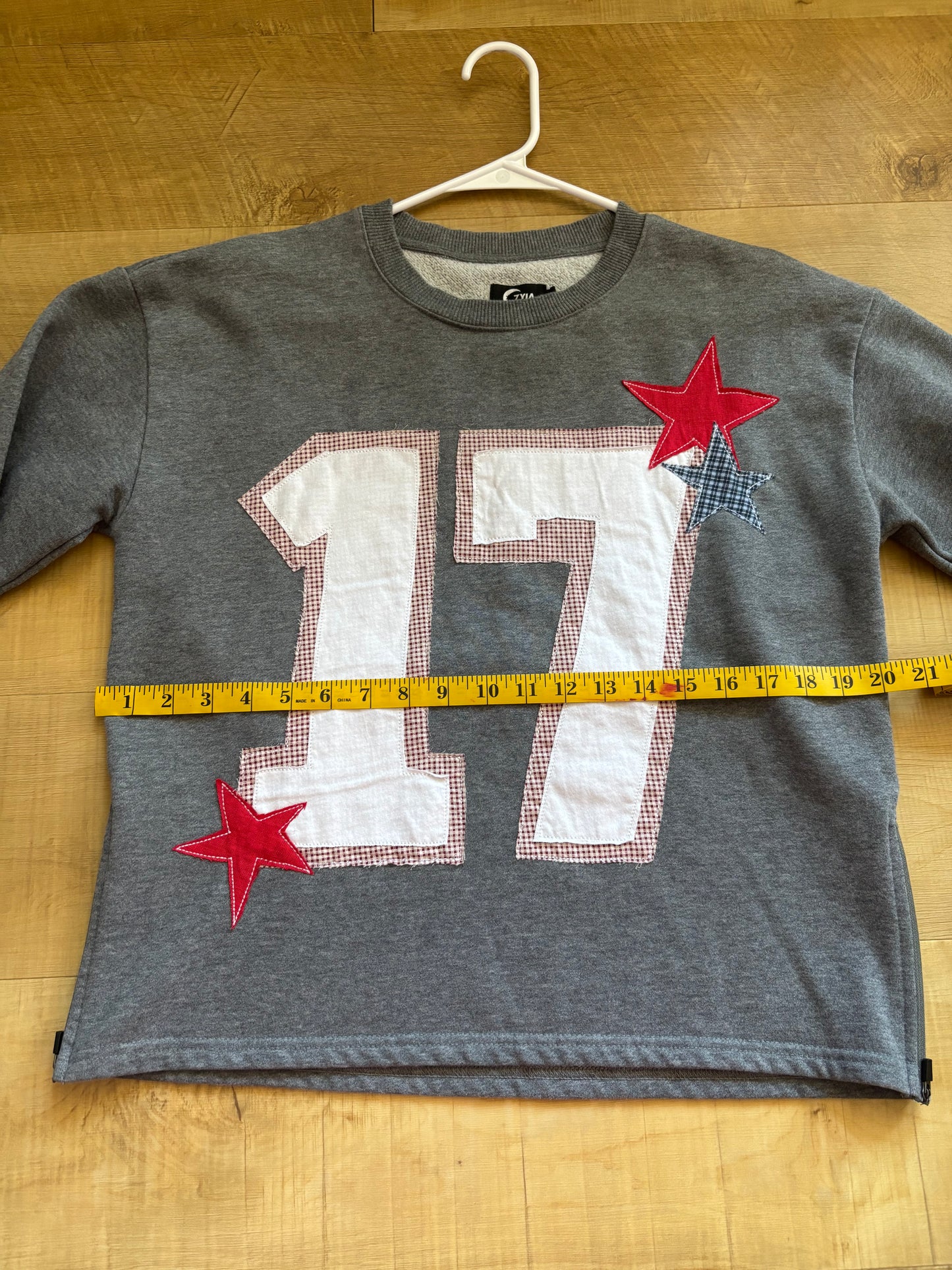 17 Zip Crewneck