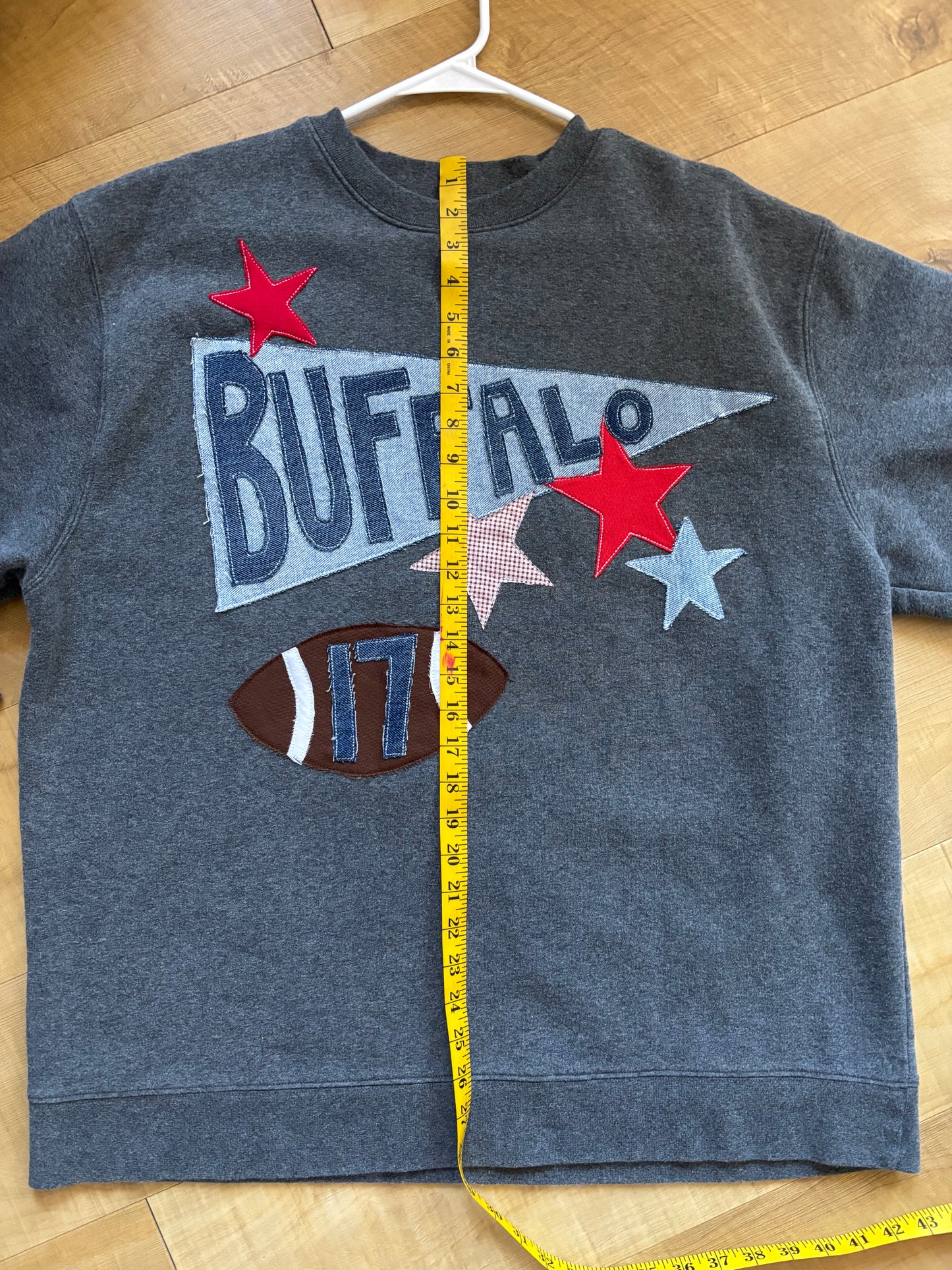 Pennant Buffalo Crew